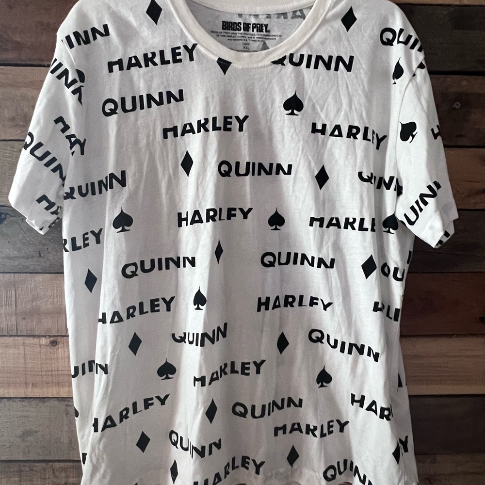 White Graphic T-Shirt. NWOT